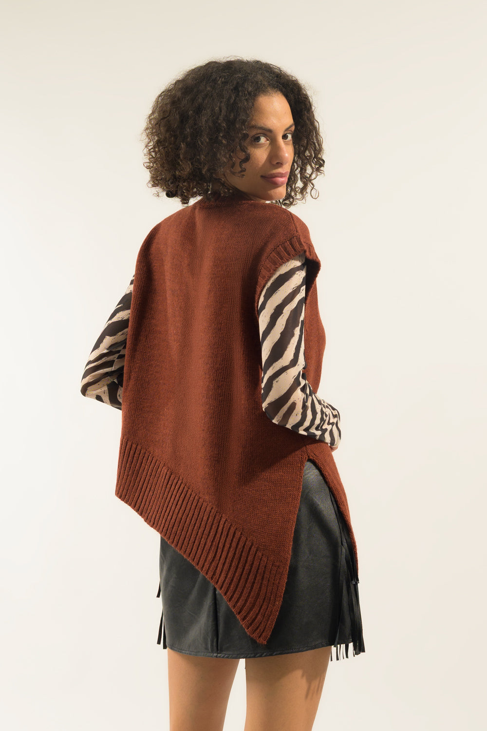 GILET ASIMMETRICO