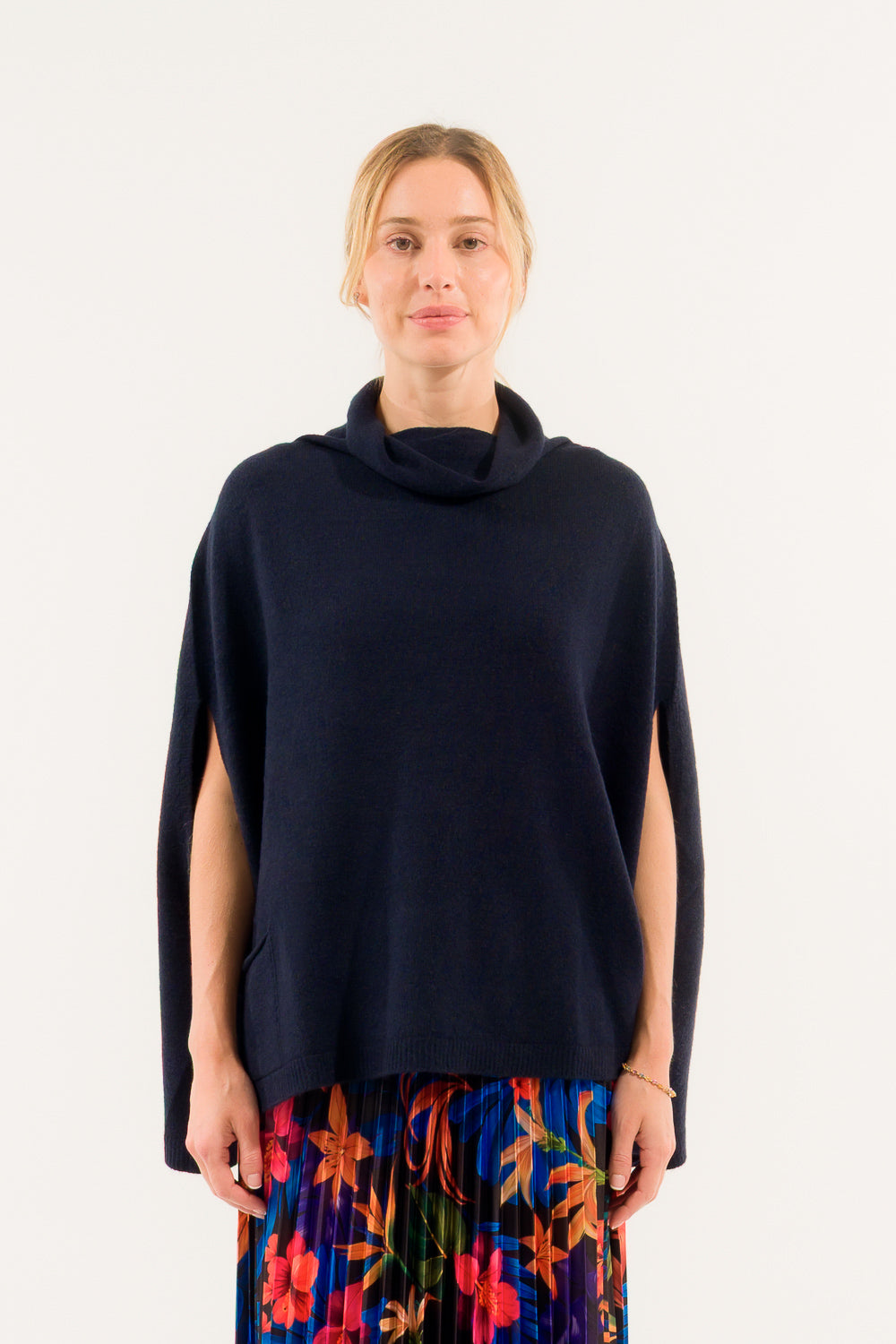 MAGLIA CAPPA TASCHE