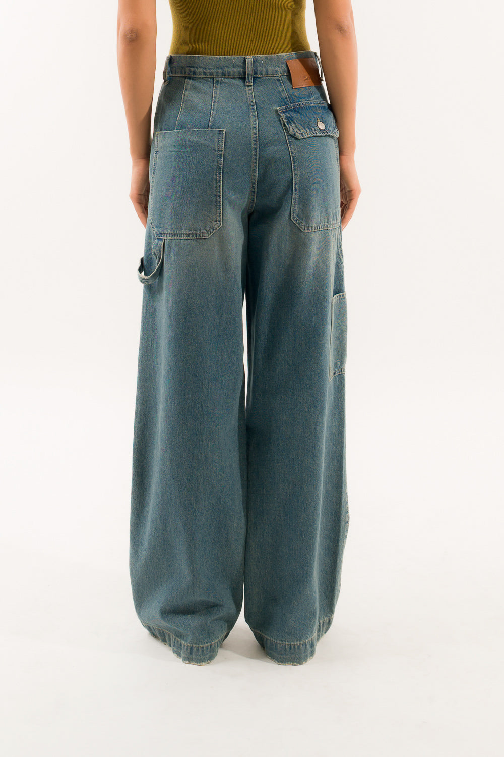 JEANS WORKER